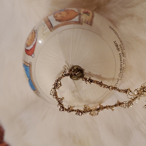 BETSEY CLARK Hallmark 1978 ball Christmas ornament friendship collectible! - Picture 6 of 7